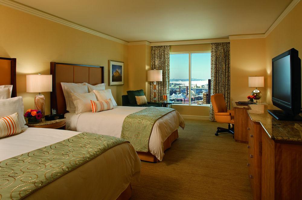 The Ritz-Carlton, Cleveland Hotel Buitenkant foto